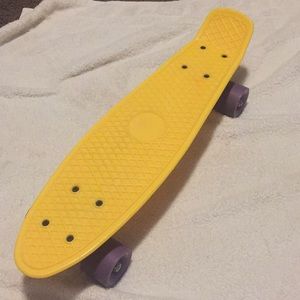 Mini Cruiser Plastic High Bounce Skateboard